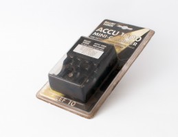Duracell akkumulátor töltő (dugaszolós)