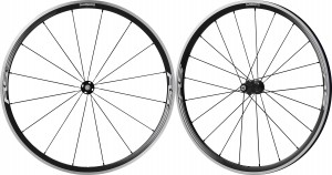Shimano 105 (WH-RS330) CL road wheelset