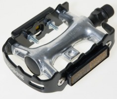 Zoggie flat pedal alu body / CrMo axle