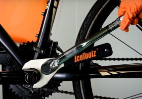 Icetoolz BB-MT800/BBR60 kompatibilis szerszám középcsapágyhoz