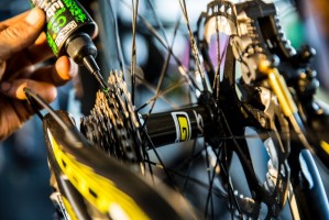 Muc-Off C3 Dry Ceramic chain lube
