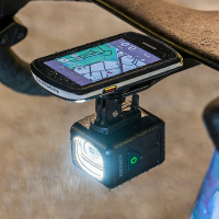 Ravemen UR1700 rechargeable front light
