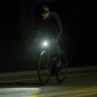 Ravemen UR1700 rechargeable front light