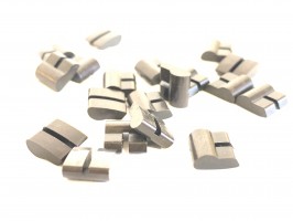 DT Onyx kazetta testbe kilincs
